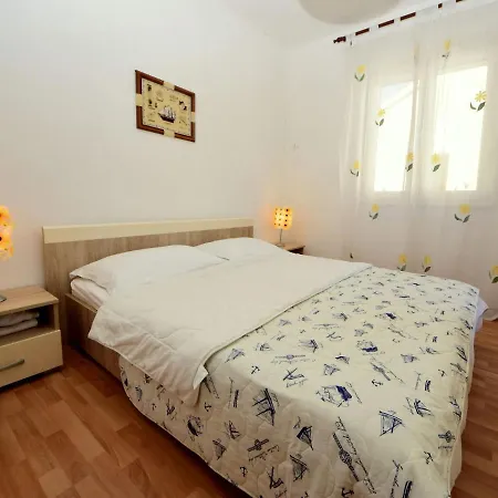 Holiday Bay View Ferienhaus Postira